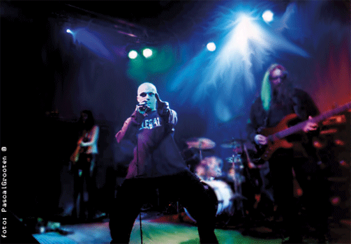 Final-Virus-live